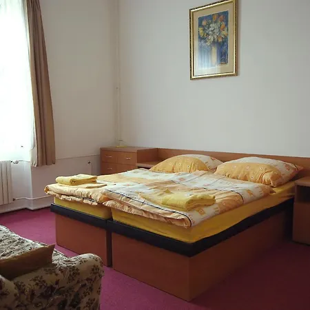 Koleje Zamecek Penzion