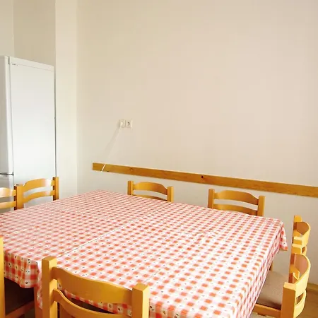 Koleje Zamecek * Lednice