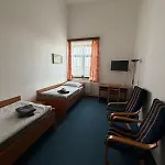 Koleje Zámeček * Lednice