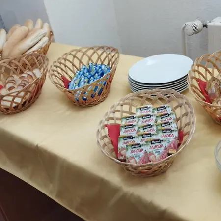 Koleje Zamecek *