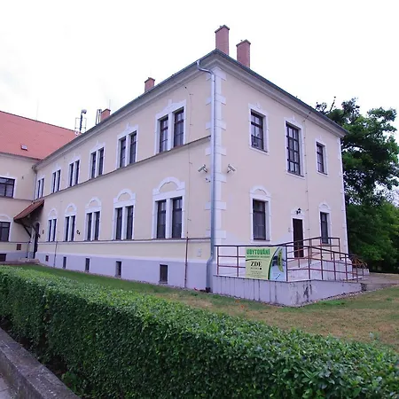 Koleje Zamecek Casa de hóspedes