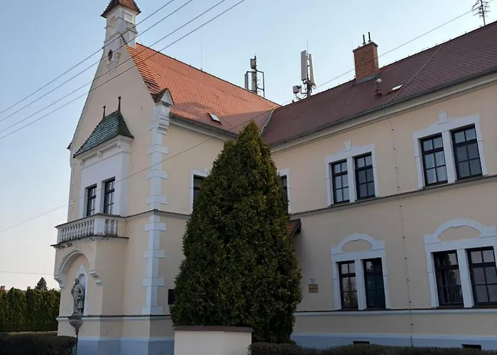 Koleje Zamecek Gasthof Lednice